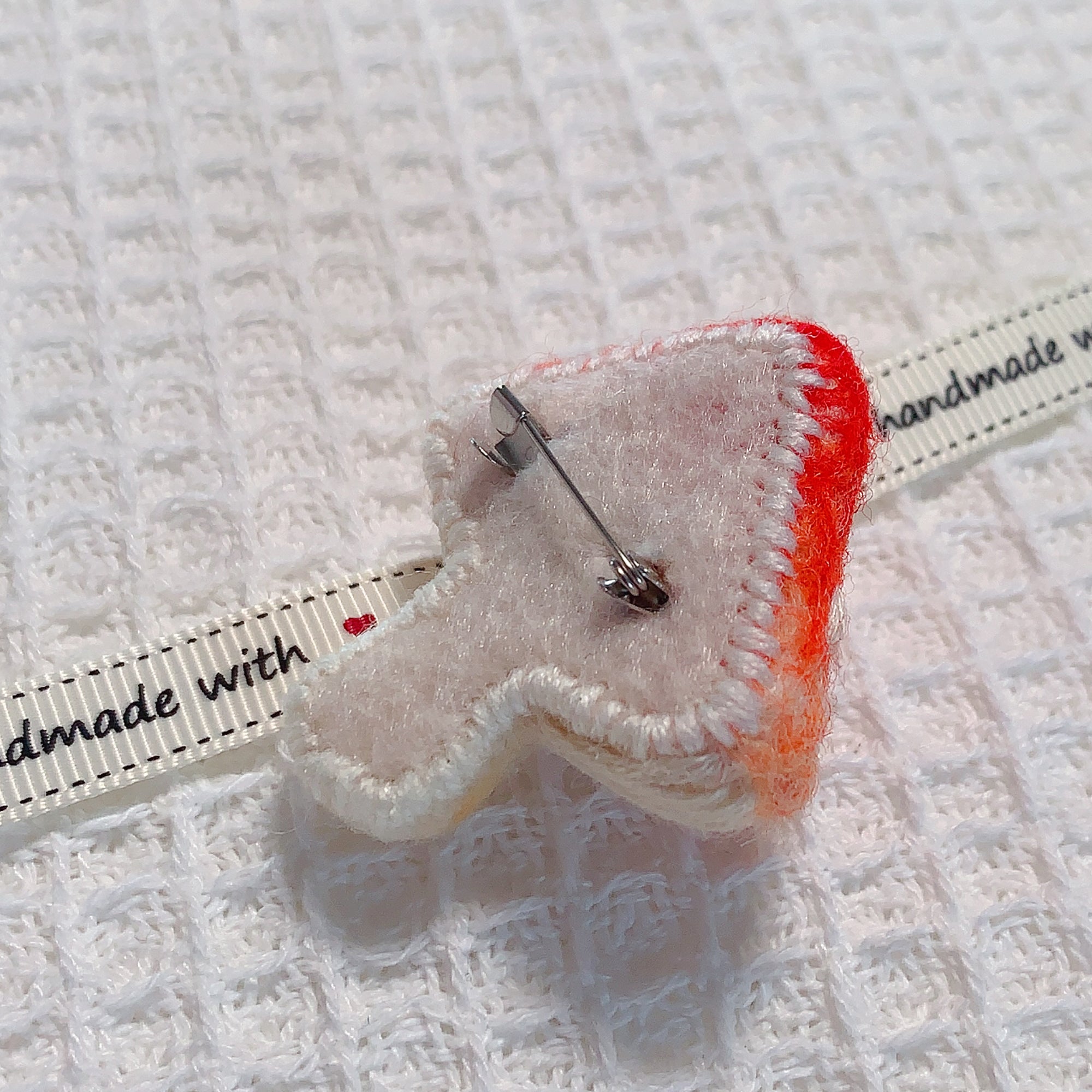 Handmade Felt Mushroom Brooch - Unique Nature-inspired Gift