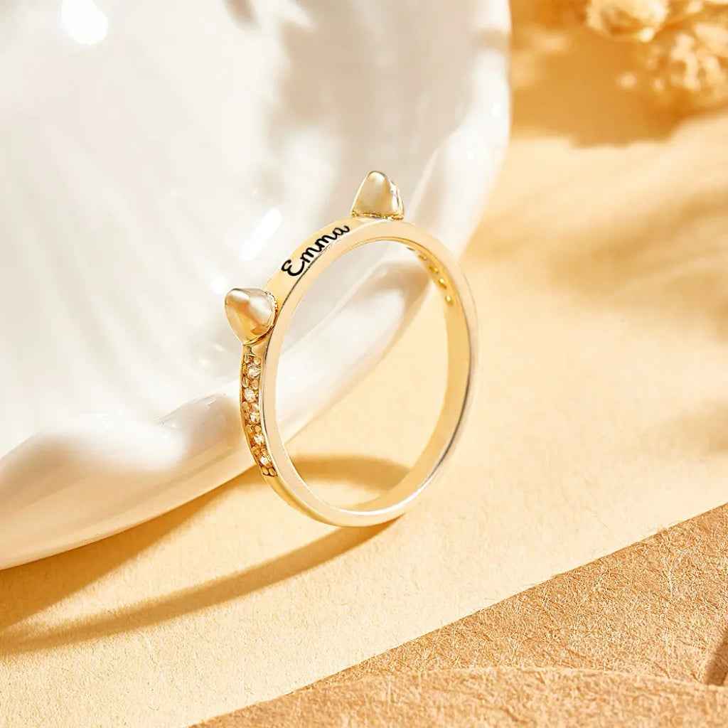 Custom Cat-Shaped Ring with Name Engraving - Adorable Birthday Gift for Cat and Pet Lovers