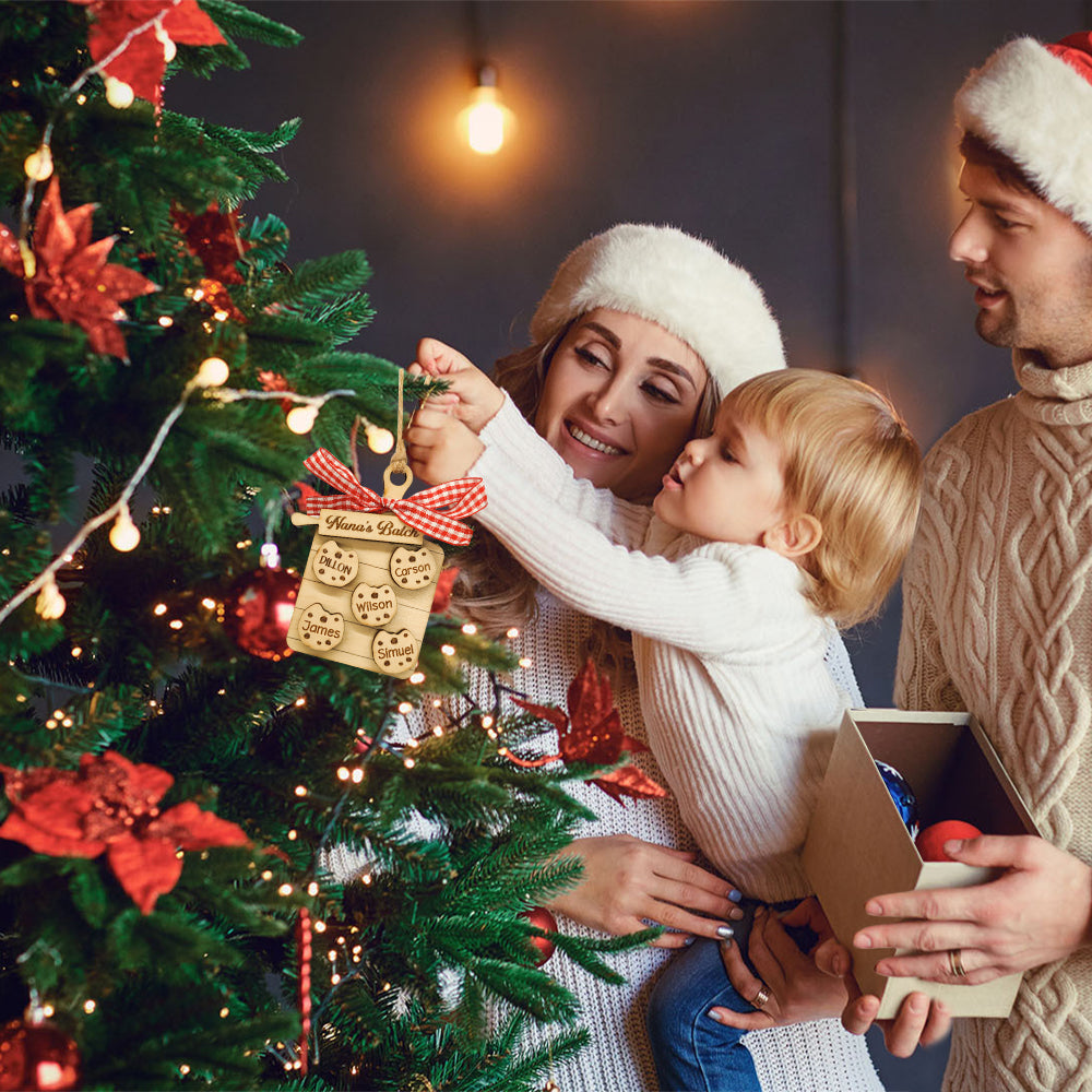 Personalised Family Name Christmas Cookie Ornament - Custom Wooden Tree Decoration