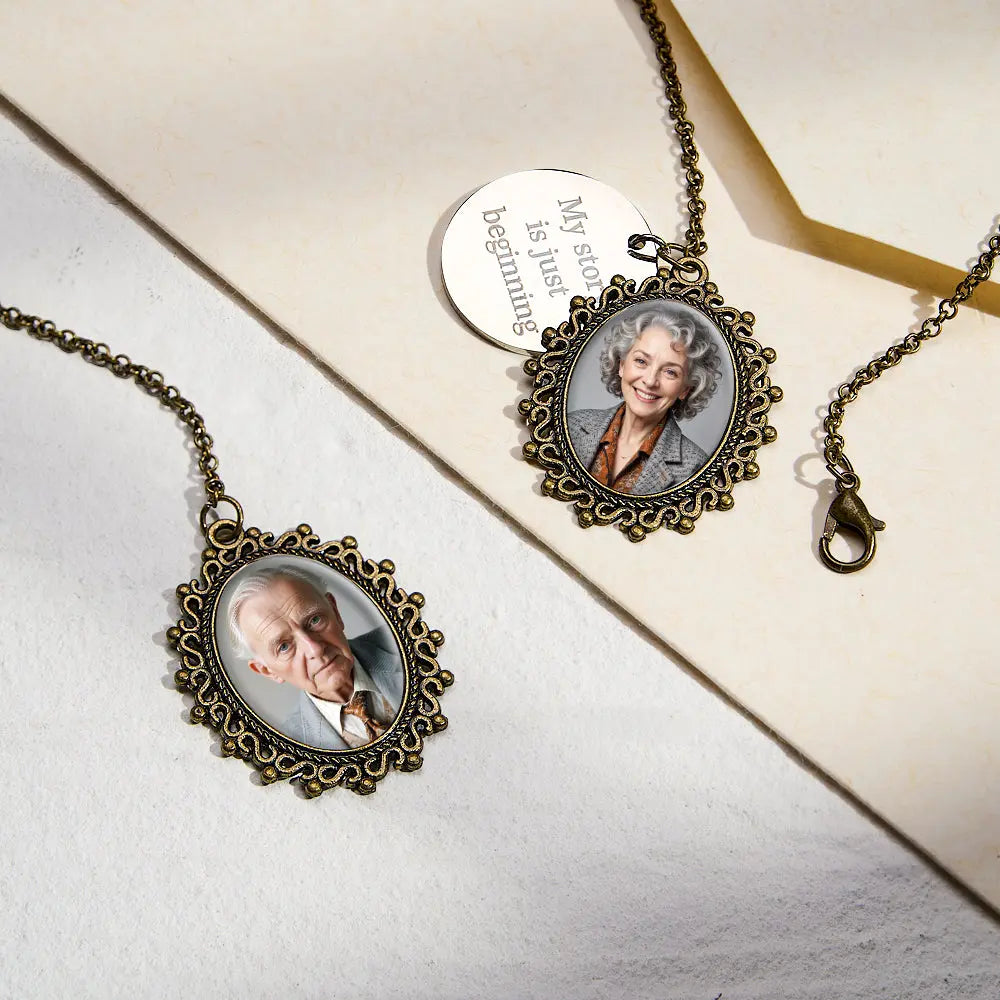 Personalised Wedding Bouquet & Graduation Cap Photo Charm with Engraving